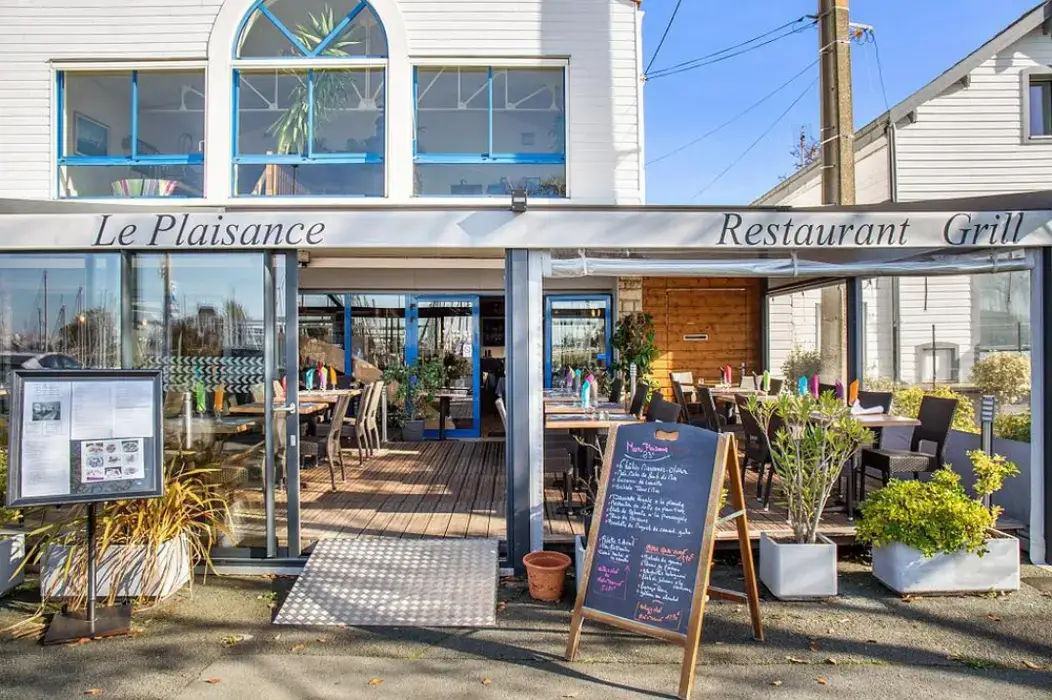 Le Plaisance 2
