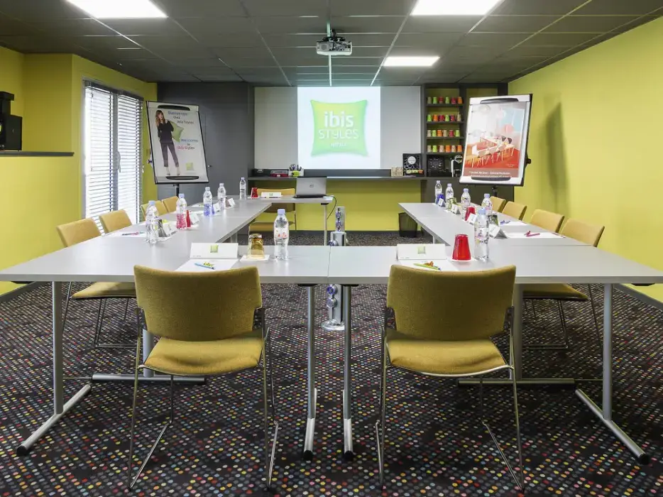 Ibis Styles Lyon Confluence 2