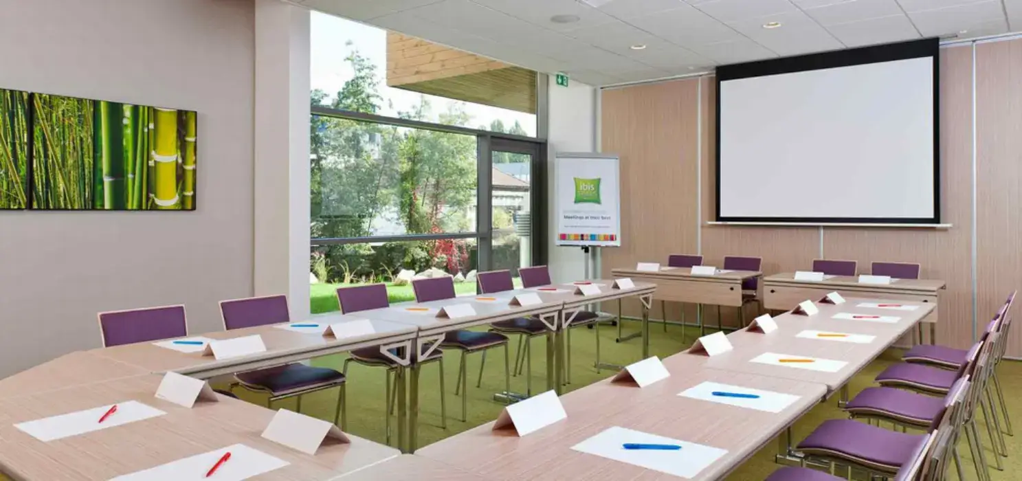 Ibis Styles Troyes Centre 9