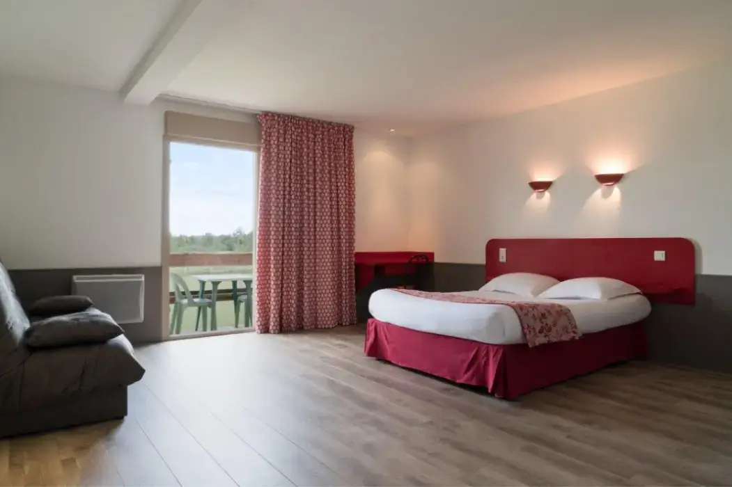 The Originals City Hotel La vieille Ferme Mâcon Nord 3