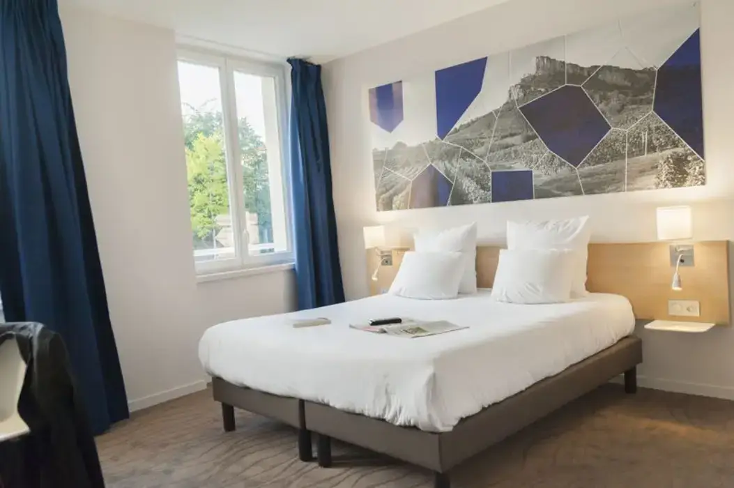 Brit Hotel Mâcon Centre Gare 2
