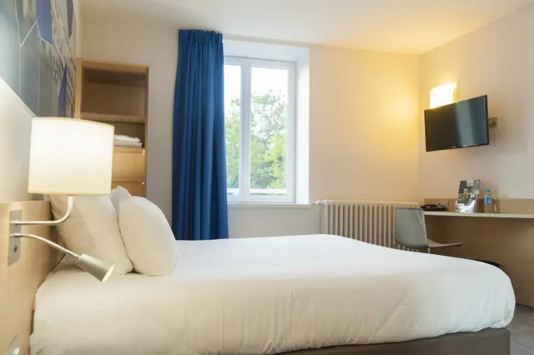 Brit Hotel Mâcon Centre Gare 7