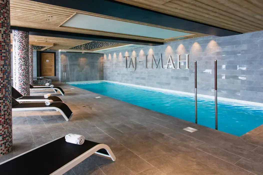 Taj-I-Mah 12