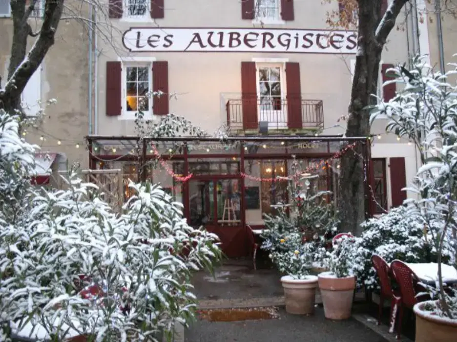 Les Aubergistes 3