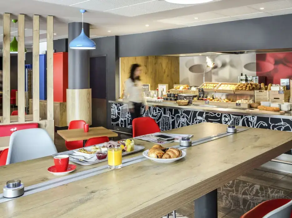 Ibis Cannes Mandelieu 7