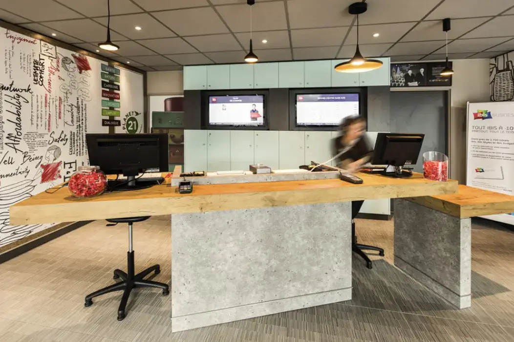 Ibis Rennes Centre Gare Sud 9