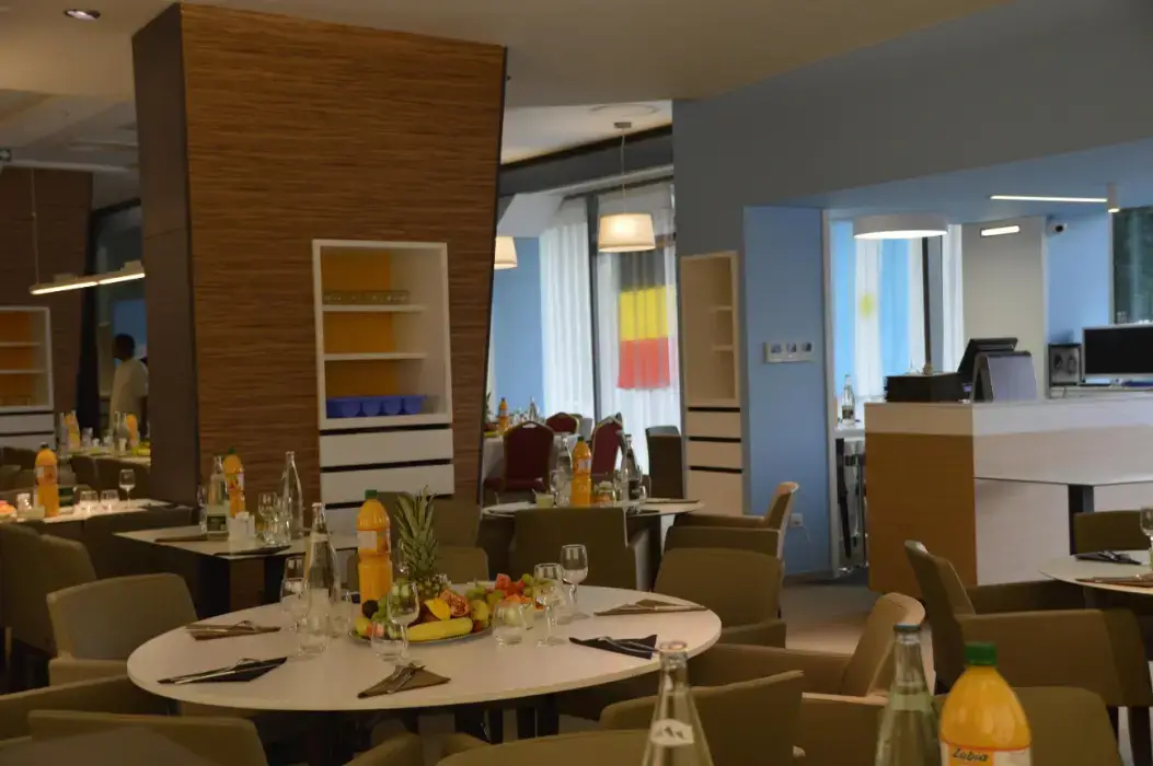 Qila Restaurant 2