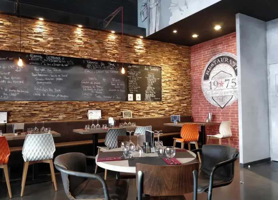 Restaurant 1975 3
