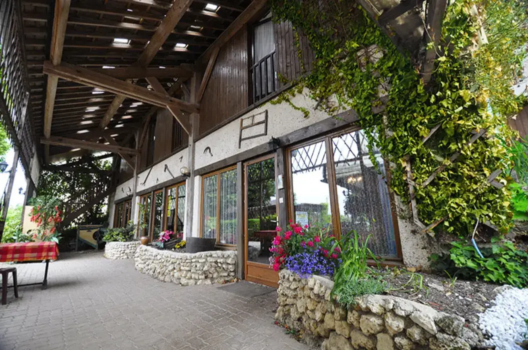 Auberge D'Ecry 2