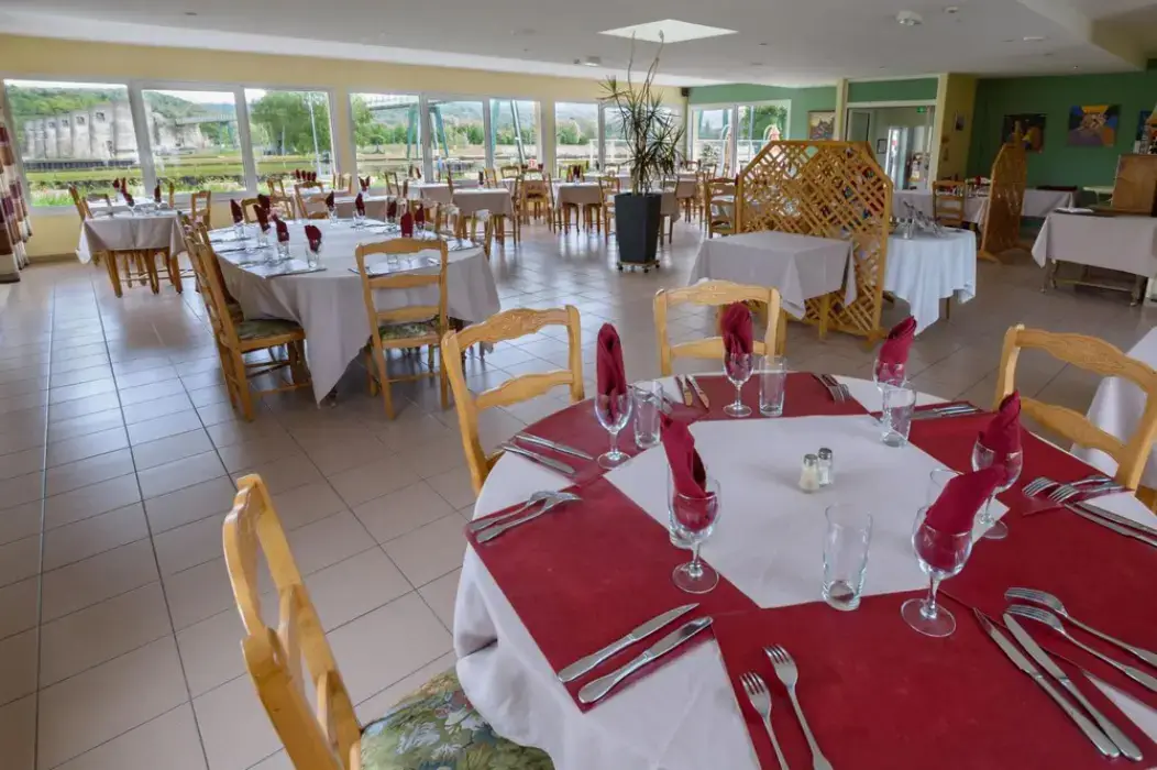 Hôtel Restaurant des 4 Ecluses 2