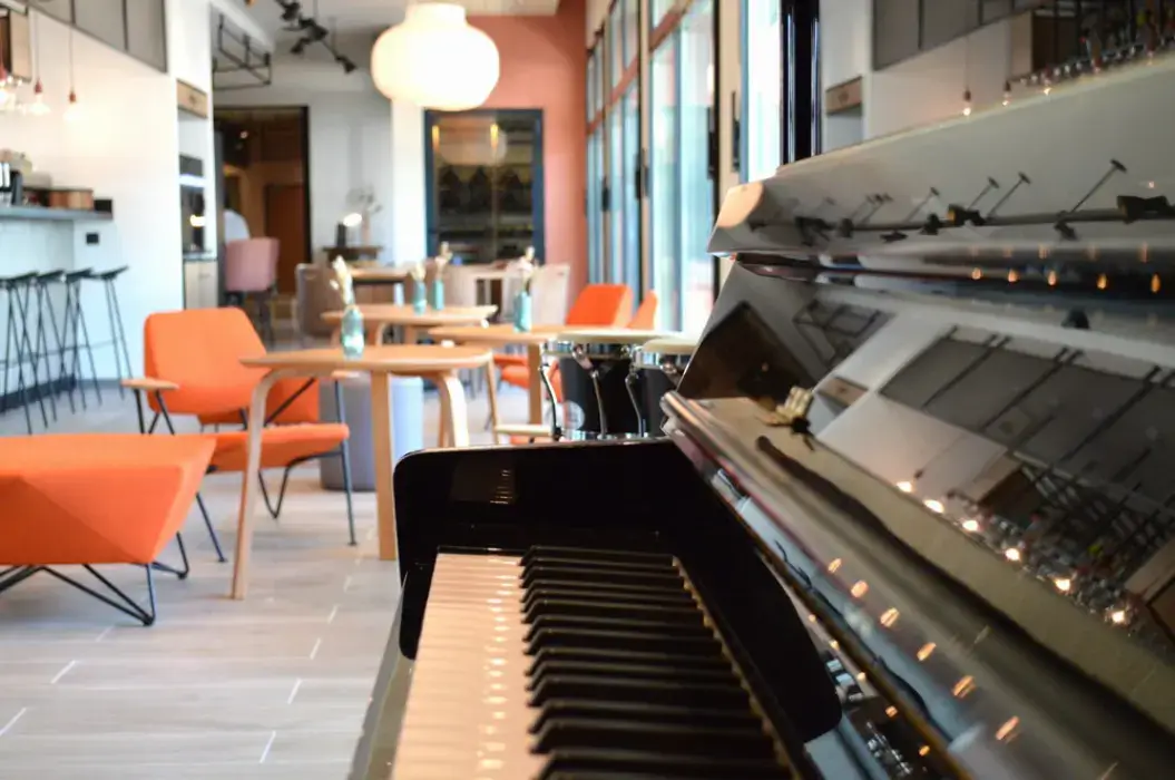 Ibis Lyon Sud Oullins 8