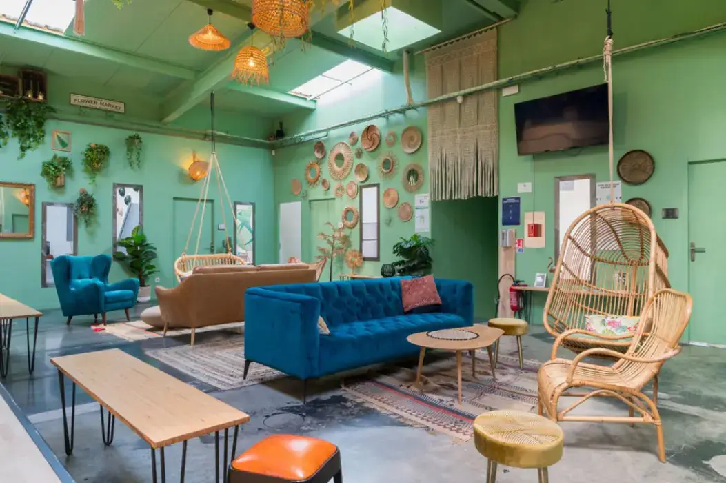 Bureaux and Co 2
