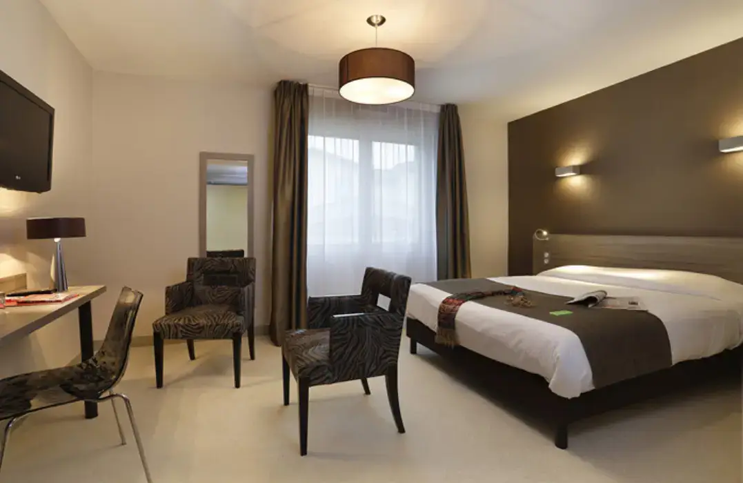 The Originals City, Hôtel Les Thermes de l'Avenue 5