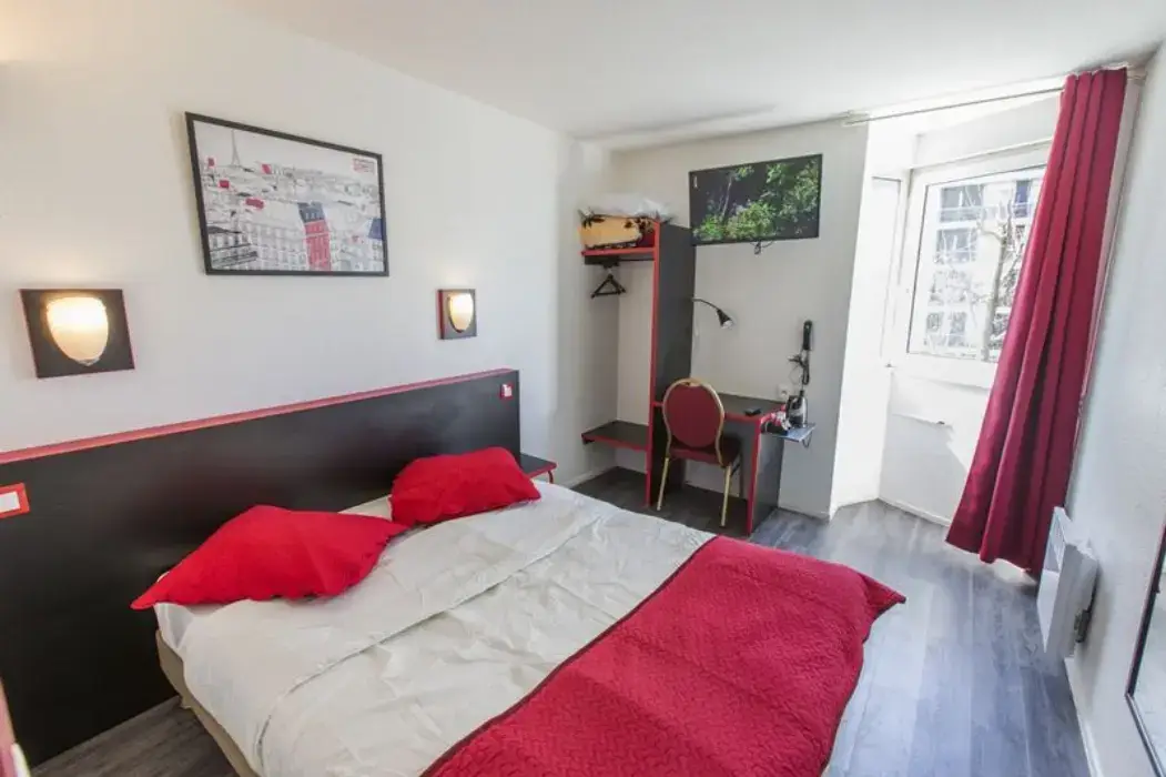 Hipotel Paris Hippodrome Parc Floral 7