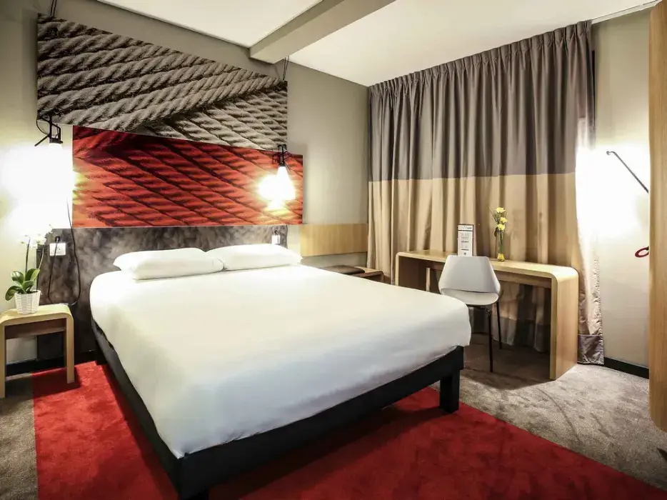 Ibis Niort Est Mendes France 2