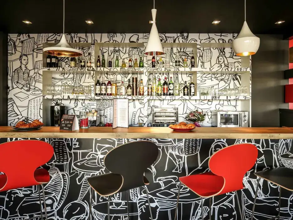 Ibis Niort Est Mendes France 5