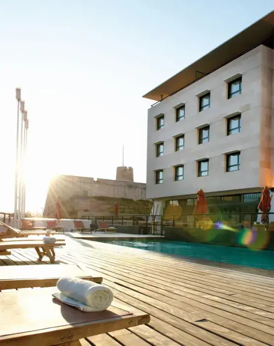 Newhotel Of Marseille 7