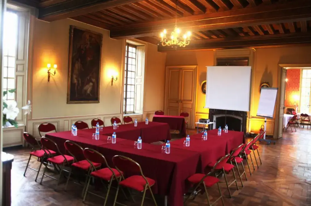 Château de Bourron 2