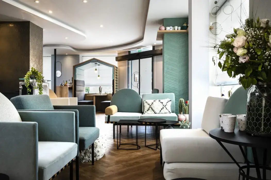 Hôtel Eiffel St Charles 3