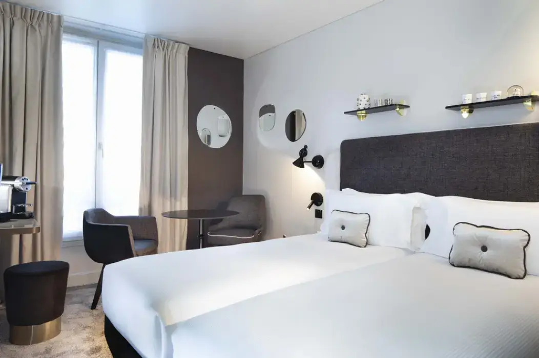 Hôtel Eiffel St Charles 5