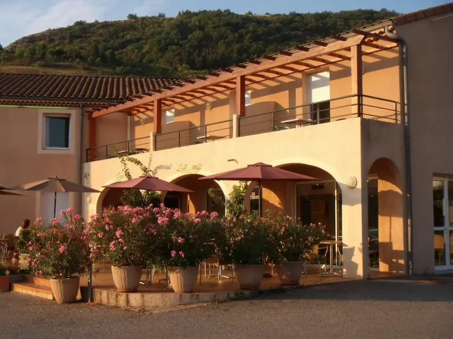 Les Châtaigniers 2
