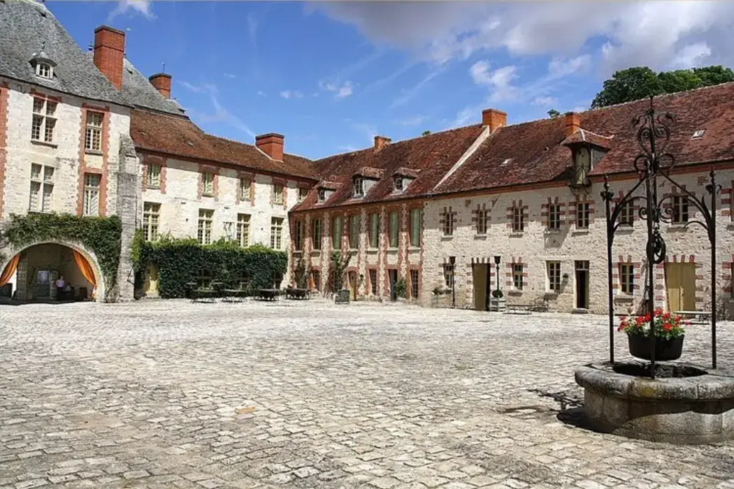 Château de Farcheville 6