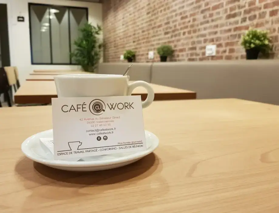 Café at Work 4