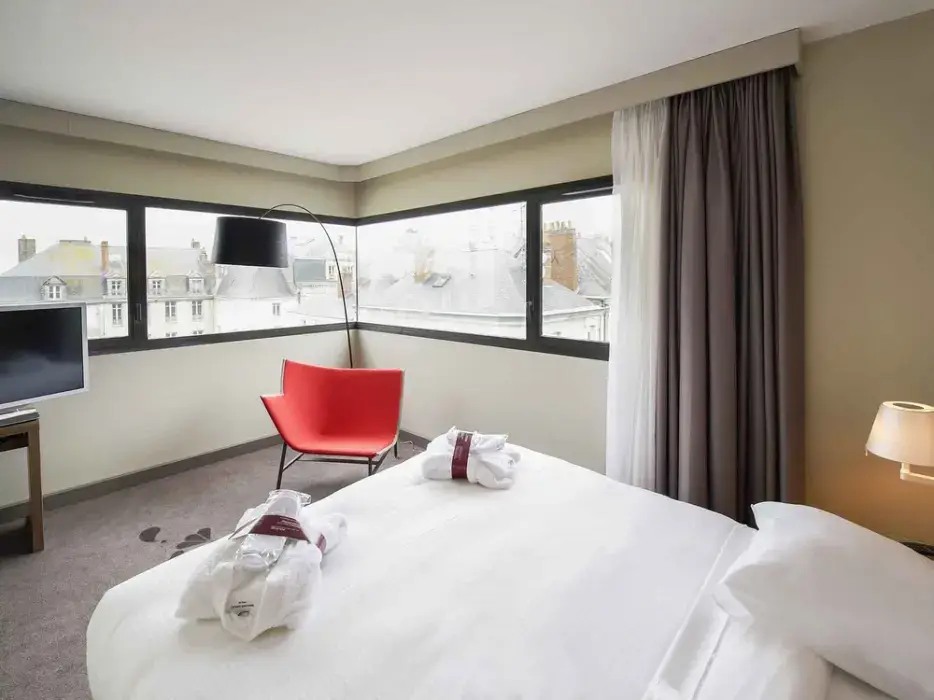 Mercure Cholet Centre 2