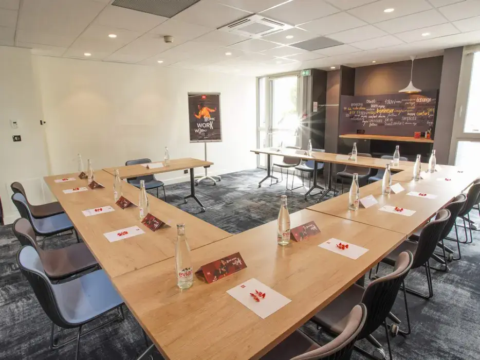 Ibis Tours Centre Giraudeau 9
