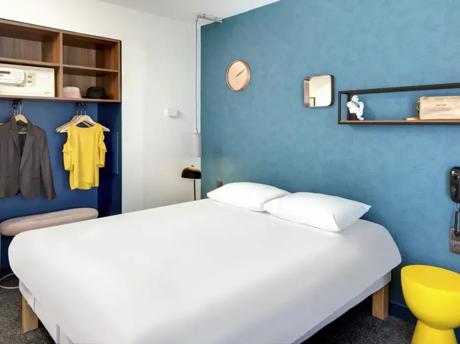 Ibis Styles Clermont-Ferrand Gare 7