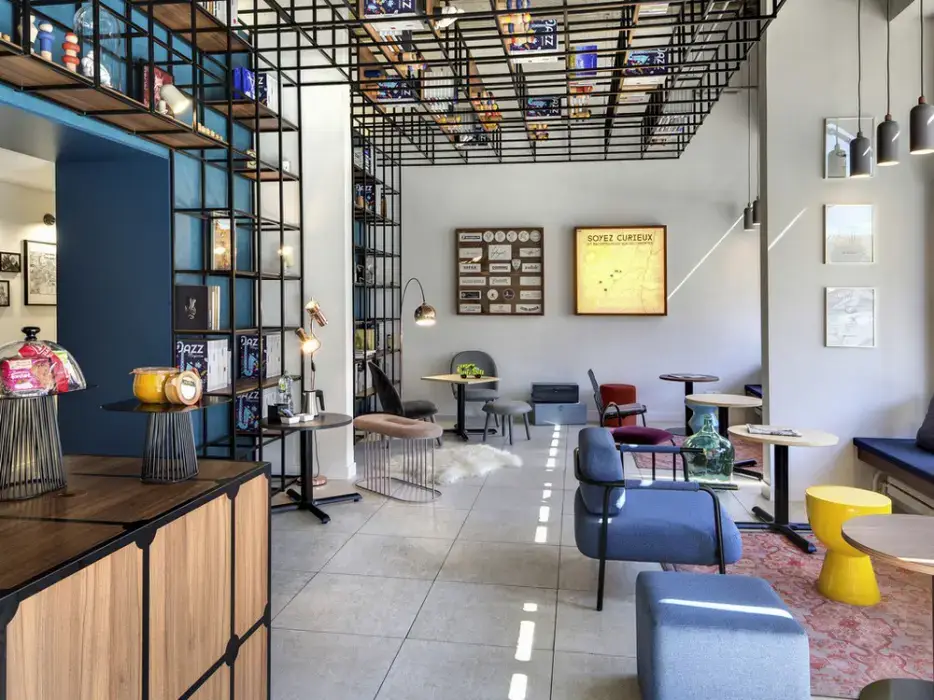 Ibis Styles Clermont-Ferrand Gare 8