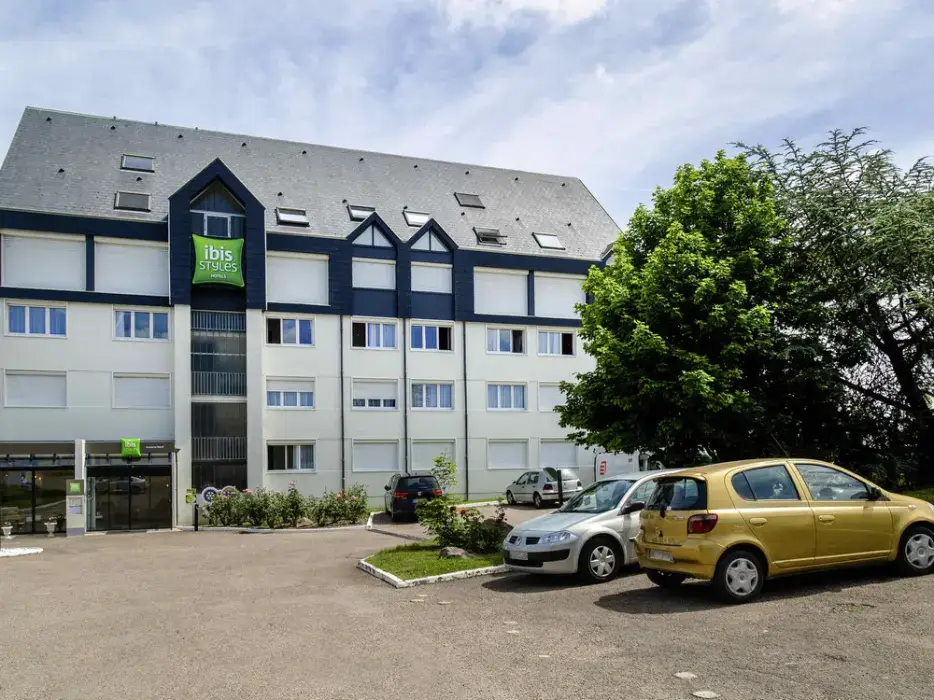 Ibis Styles Auxerre Nord 18