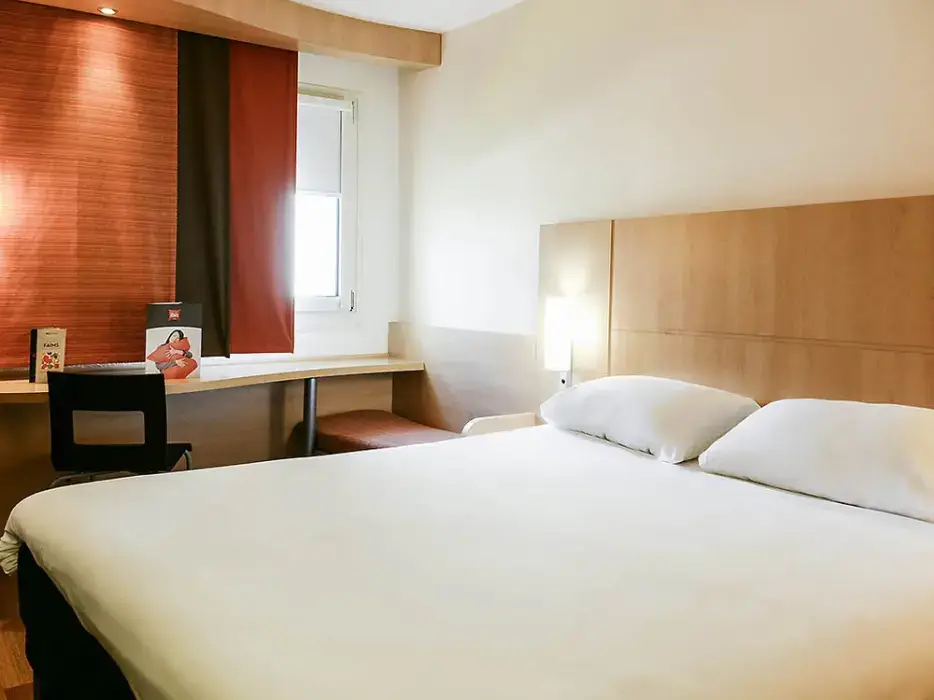 Ibis  Hôtel Nevers 7