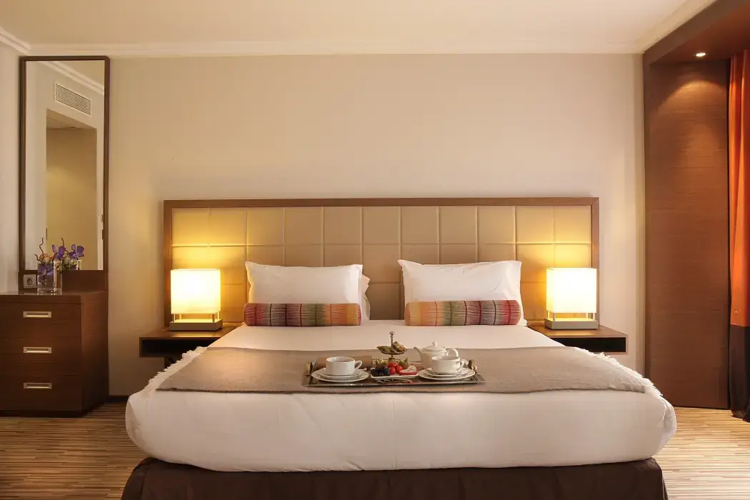 AC Hotel Ambassadeur Antibes - Juan-les-Pins 3