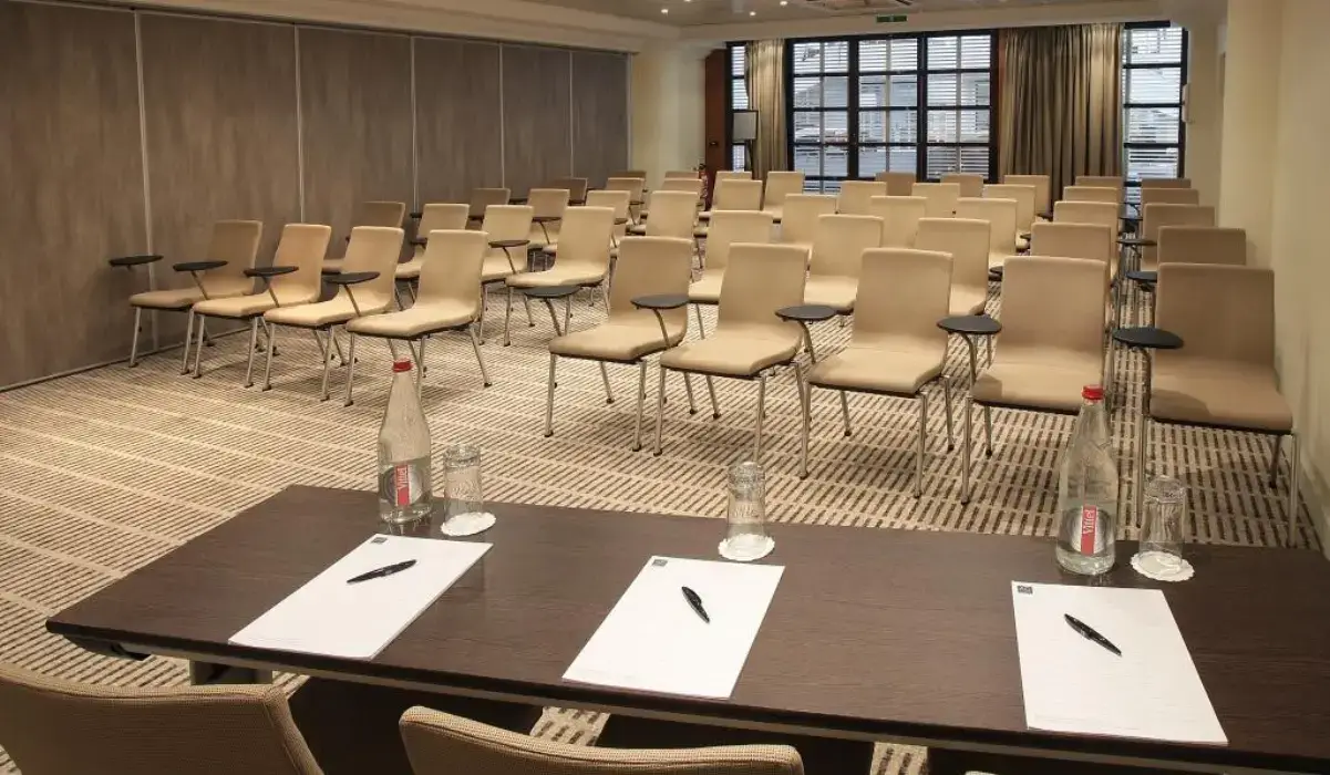 AC Hotel Ambassadeur Antibes - Juan-les-Pins 10