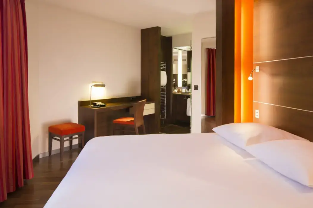 Oceania Rennes 10