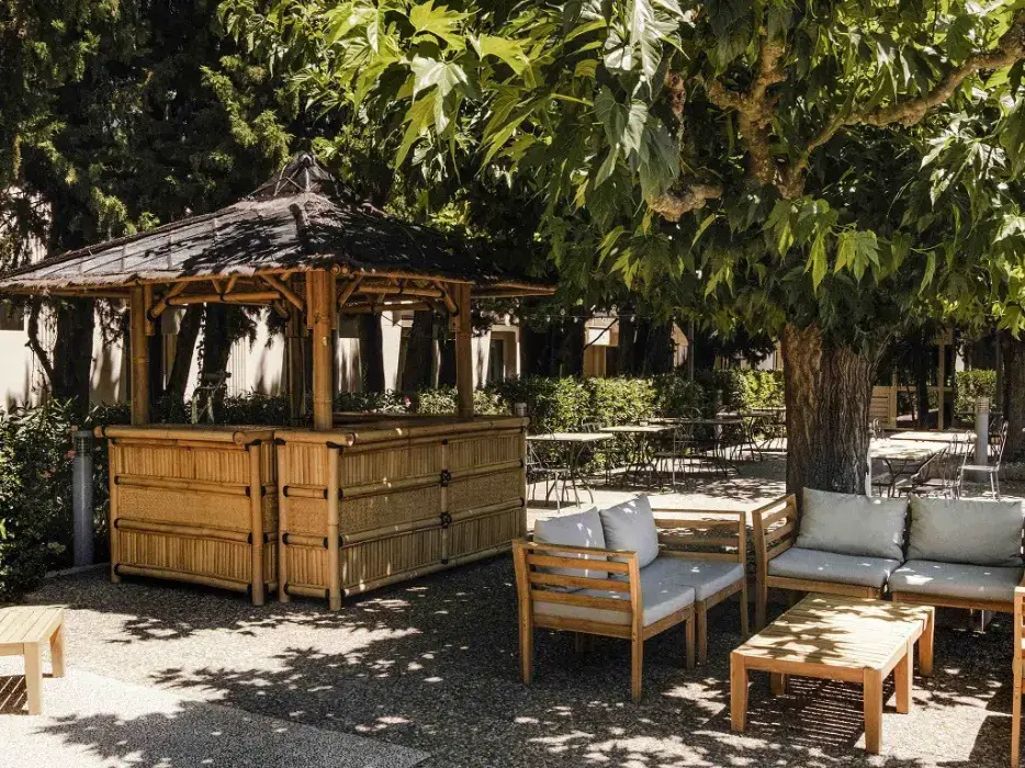 Ibis Styles Avignon Sud 4