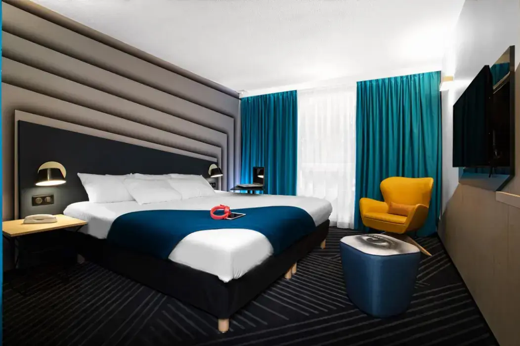 Ibis Styles Avignon Sud 8