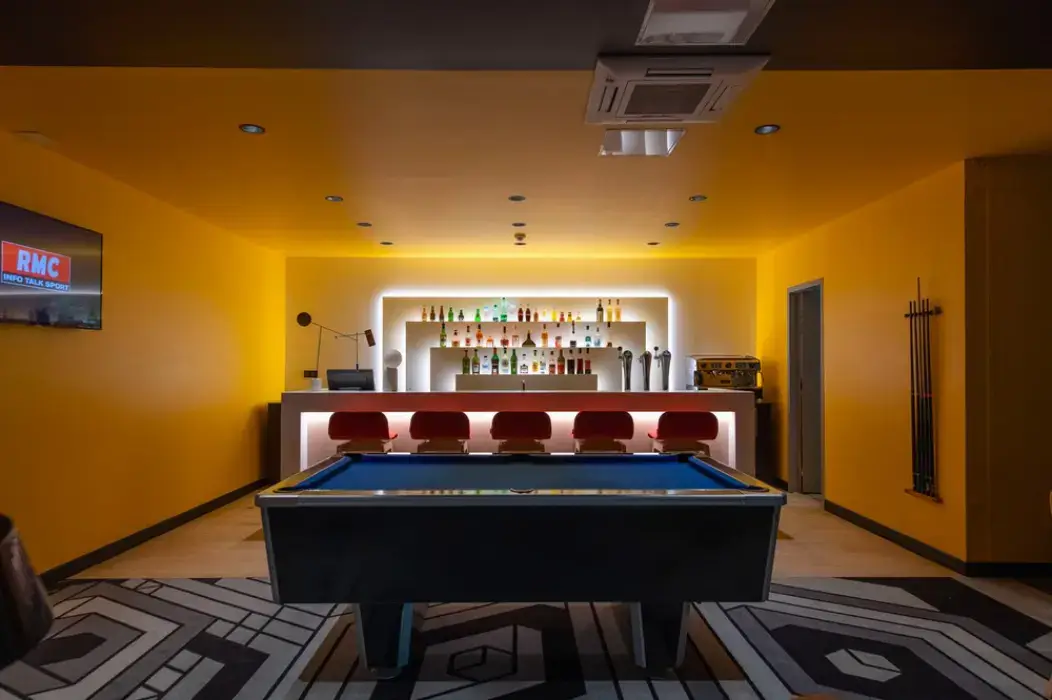 Ibis Styles Avignon Sud 13