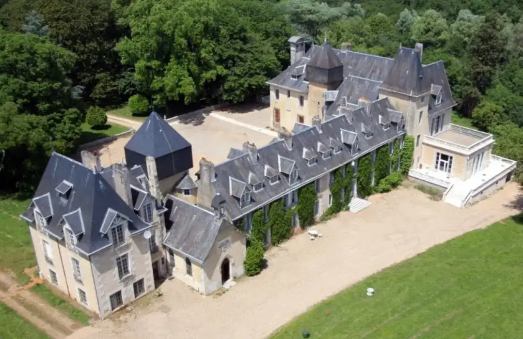 Château de la Mothe en Poitou 11