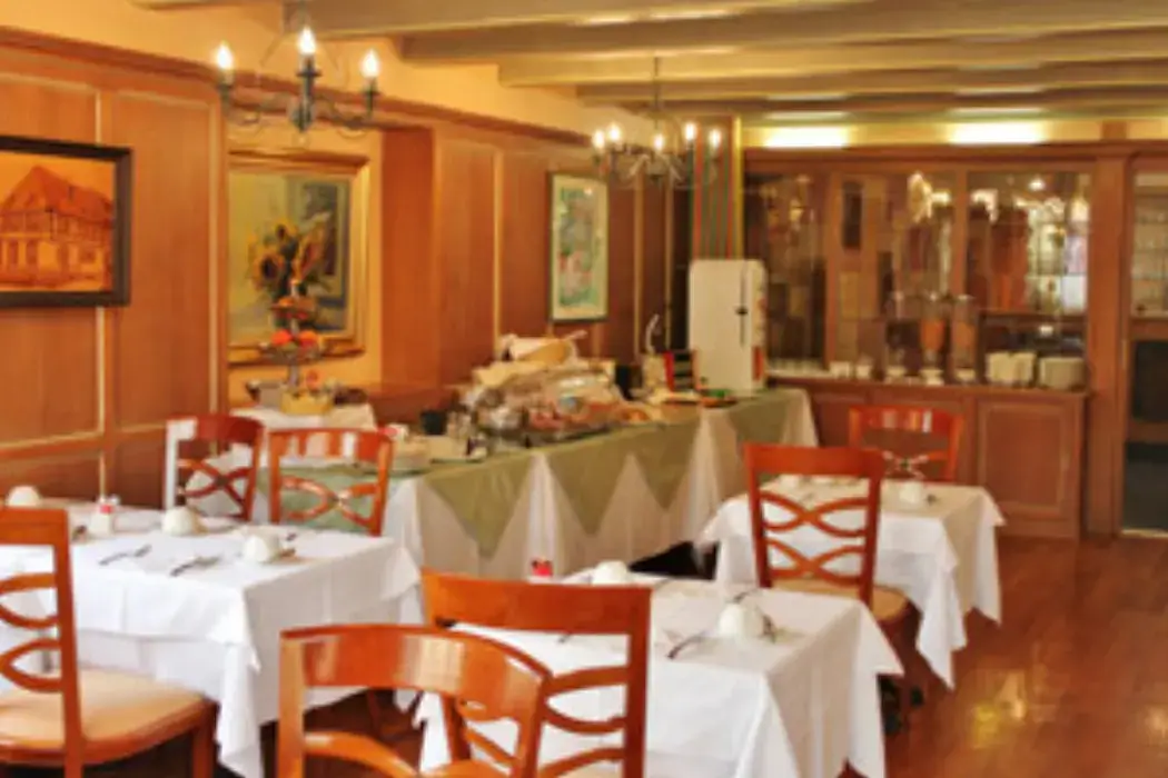 Hôtel au Boeuf 7