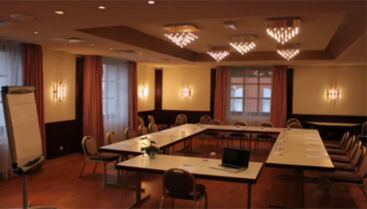 Hôtel au Boeuf 9