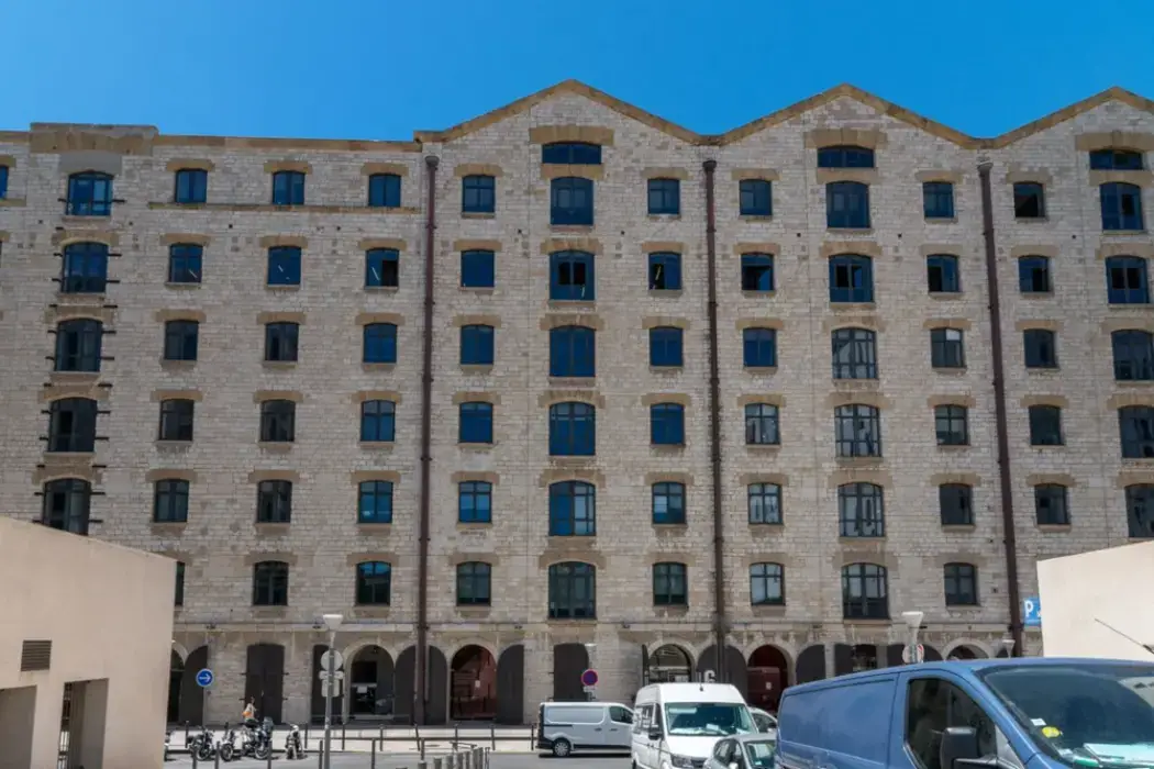 Regus Marseille les Docks 3