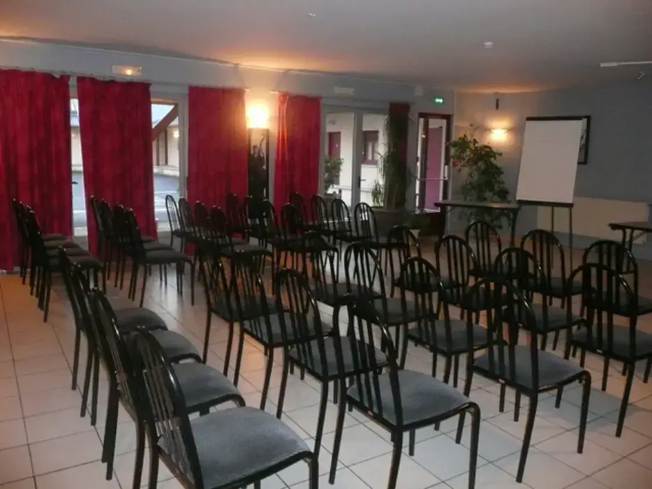 Hôtel les Paturelles 5