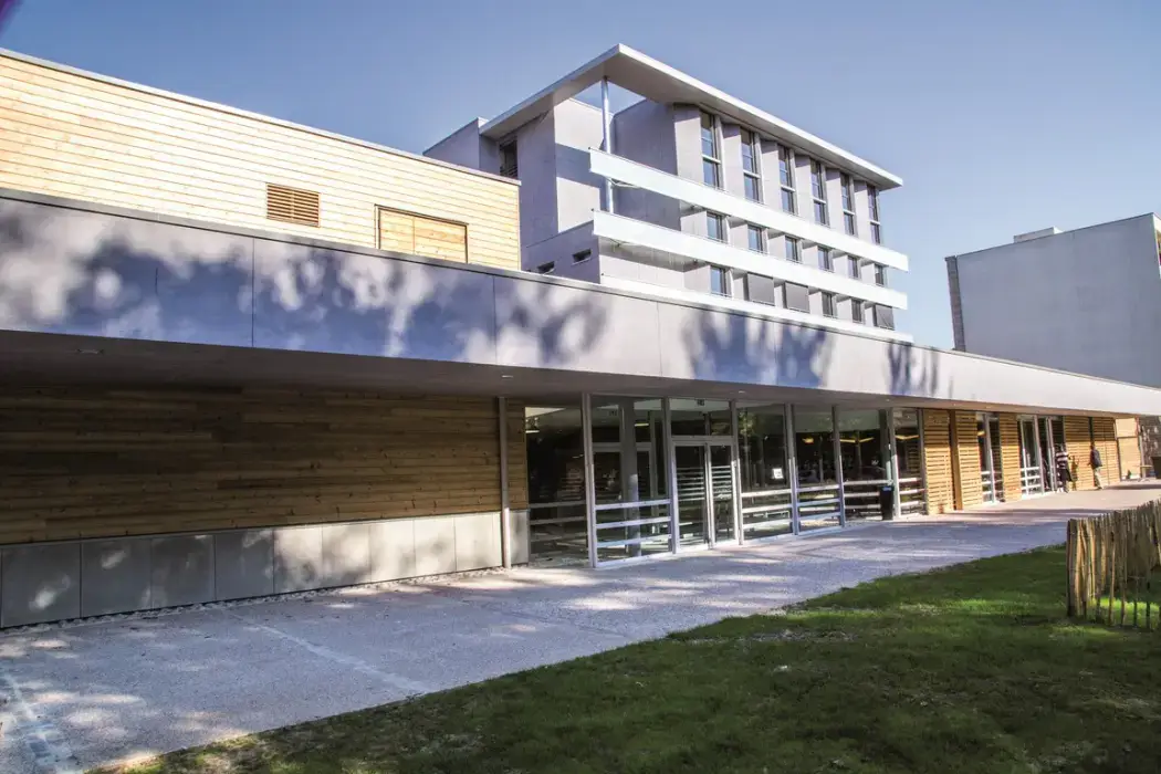 Centre d'Affaires Sarcus 2