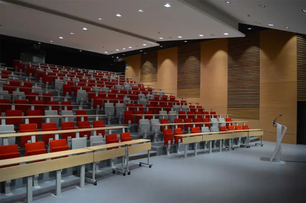 Centre d'Affaires Sarcus 8