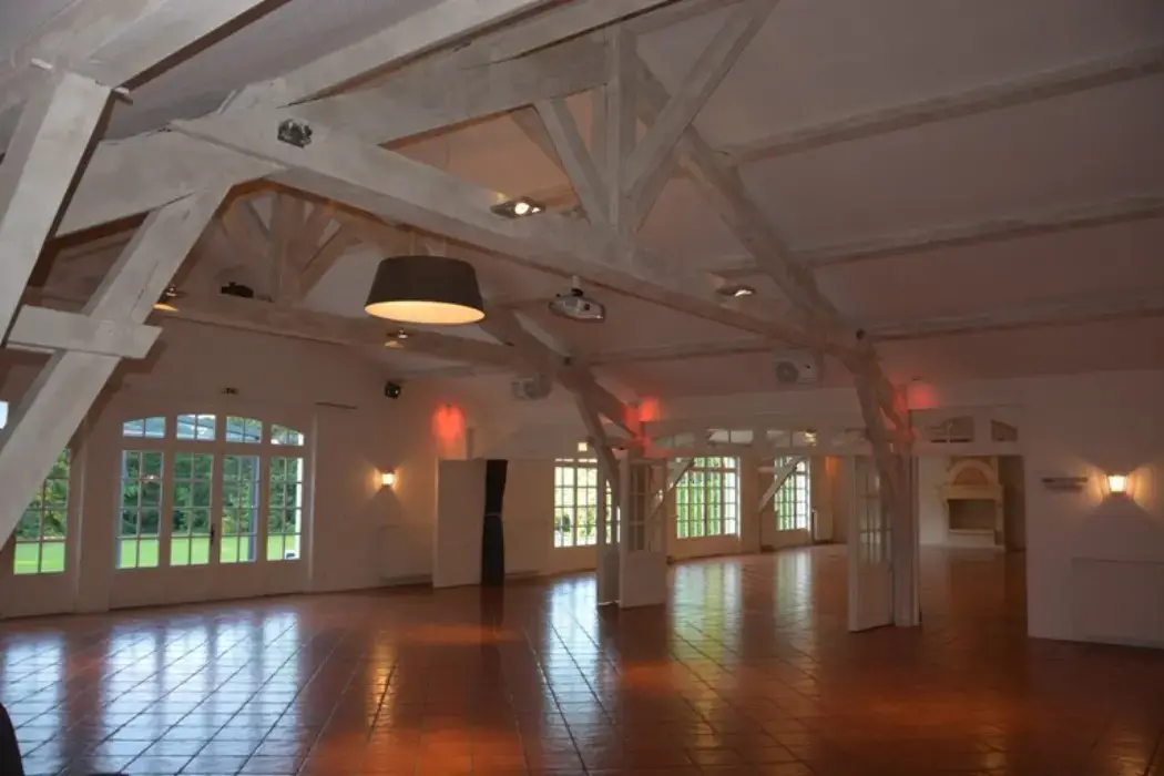 Chateau de la Pigossiere 8