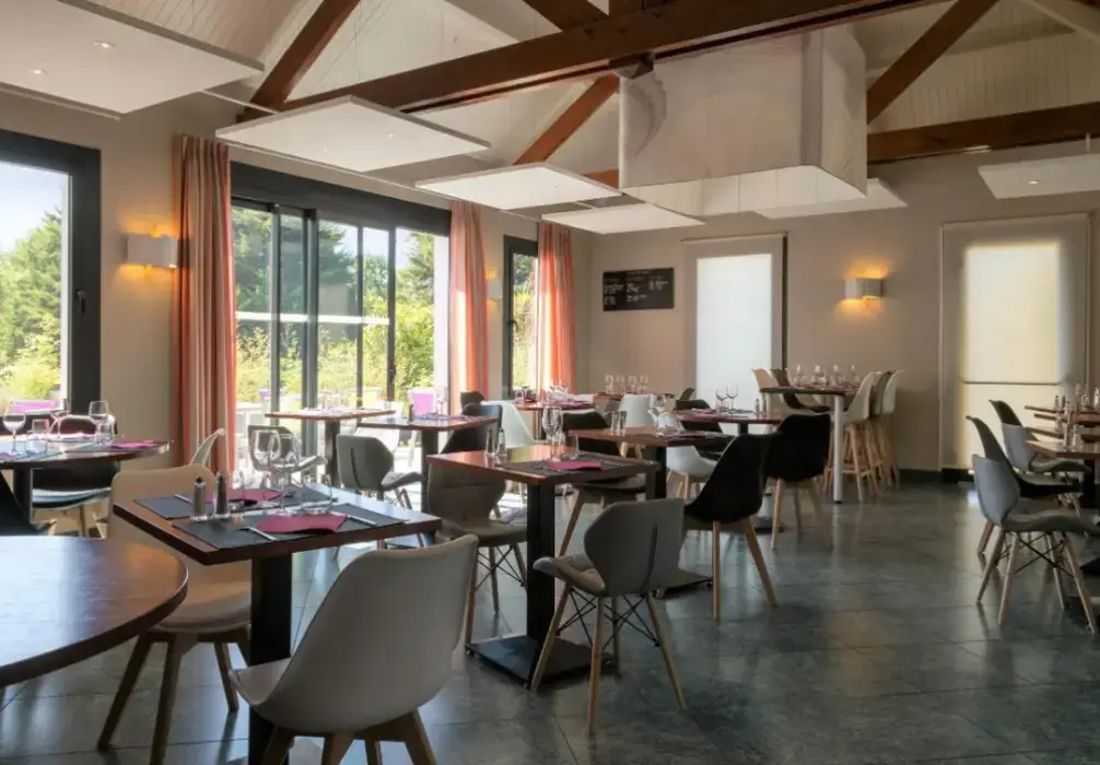 Hôtel Au Chêne Vert 3