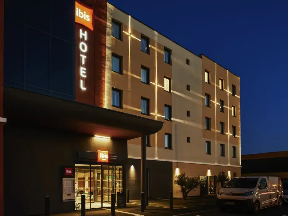 Ibis Montlhéry Paris Sud 9