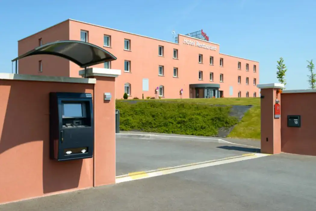 Brit Hôtel Reims Croix Blandin 9